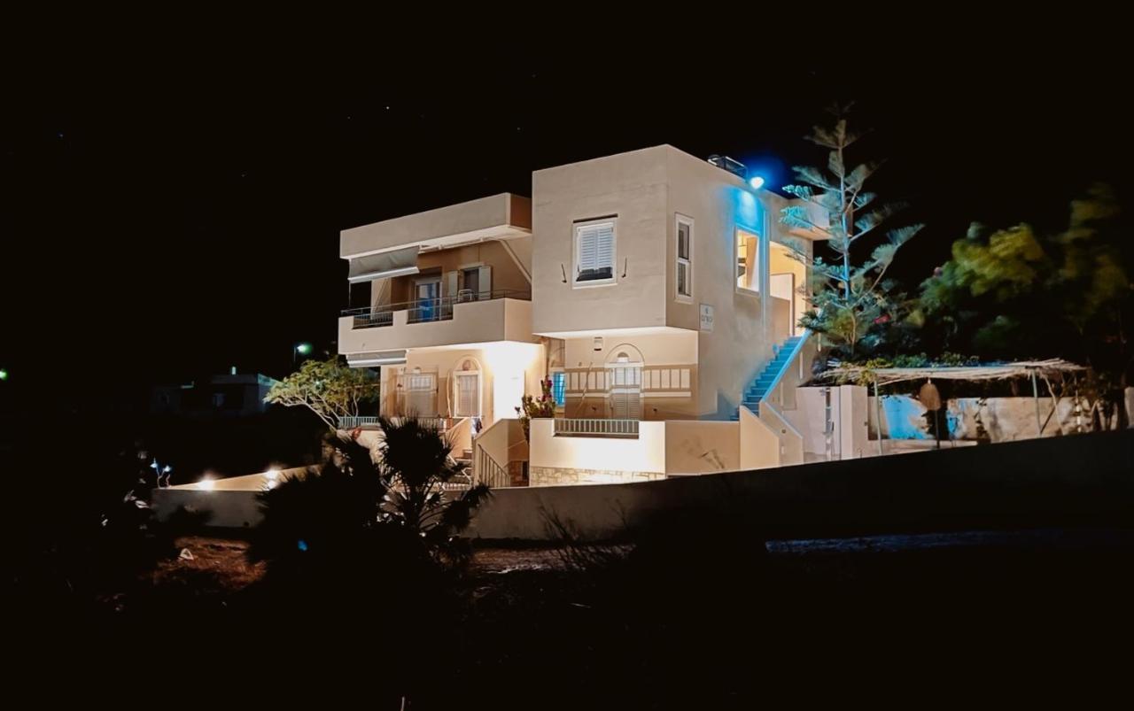 Isalo Villa Makrýgialos المظهر الخارجي الصورة