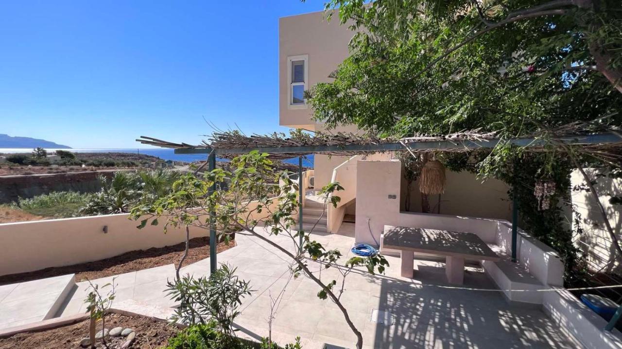 Isalo Villa Makrýgialos المظهر الخارجي الصورة