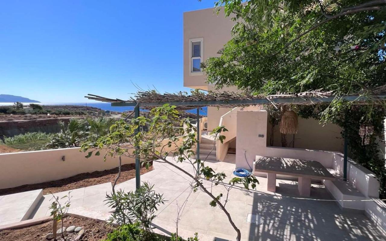 Isalo Villa Makrýgialos المظهر الخارجي الصورة